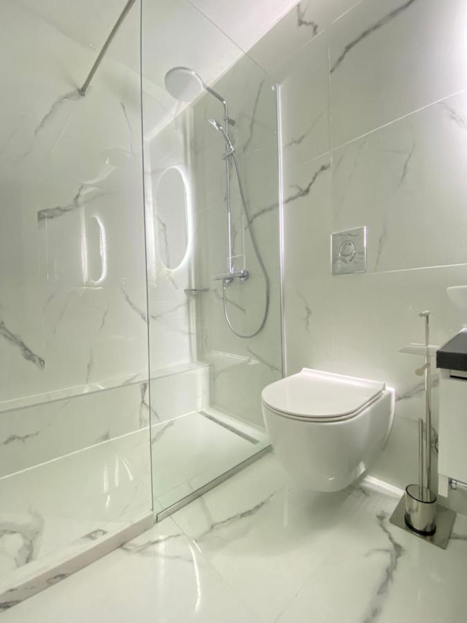 Wild Pear Old Town Boutique Accommodation Ohrid Buitenkant foto